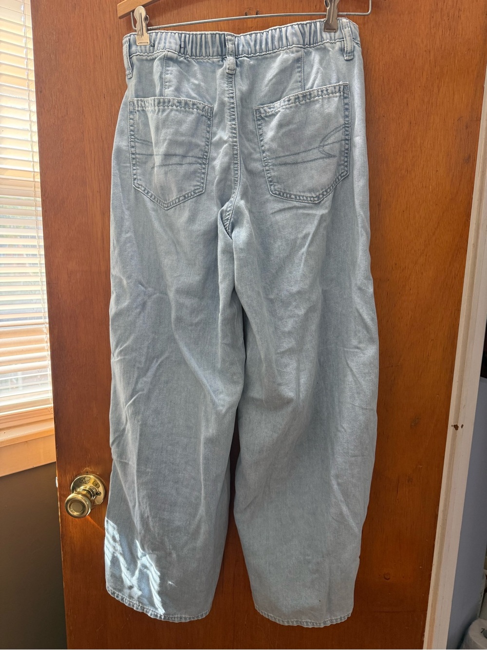 American Eagle Outfitters | Jeans | Ae American Eagle Low Rise Beach ...
